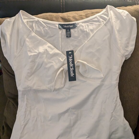 Modcloth I Could Bow On Tie-Front Top - Picture 2 of 3